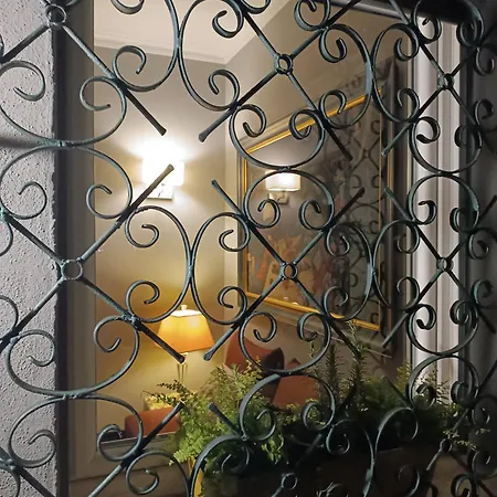 Attico Di Luce Rome